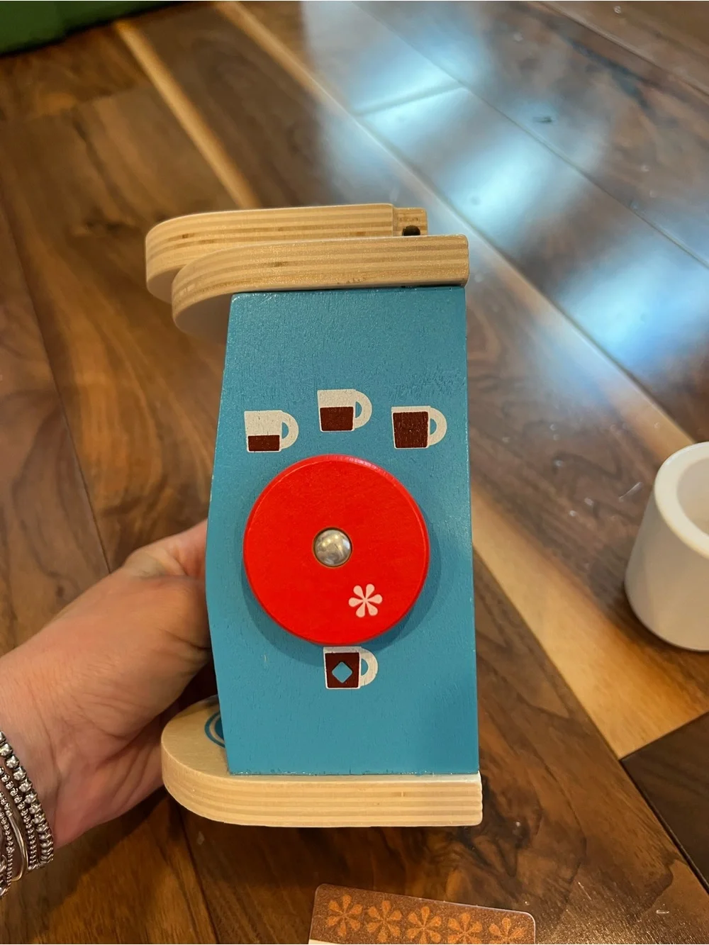 Melissa and Doug coffee set